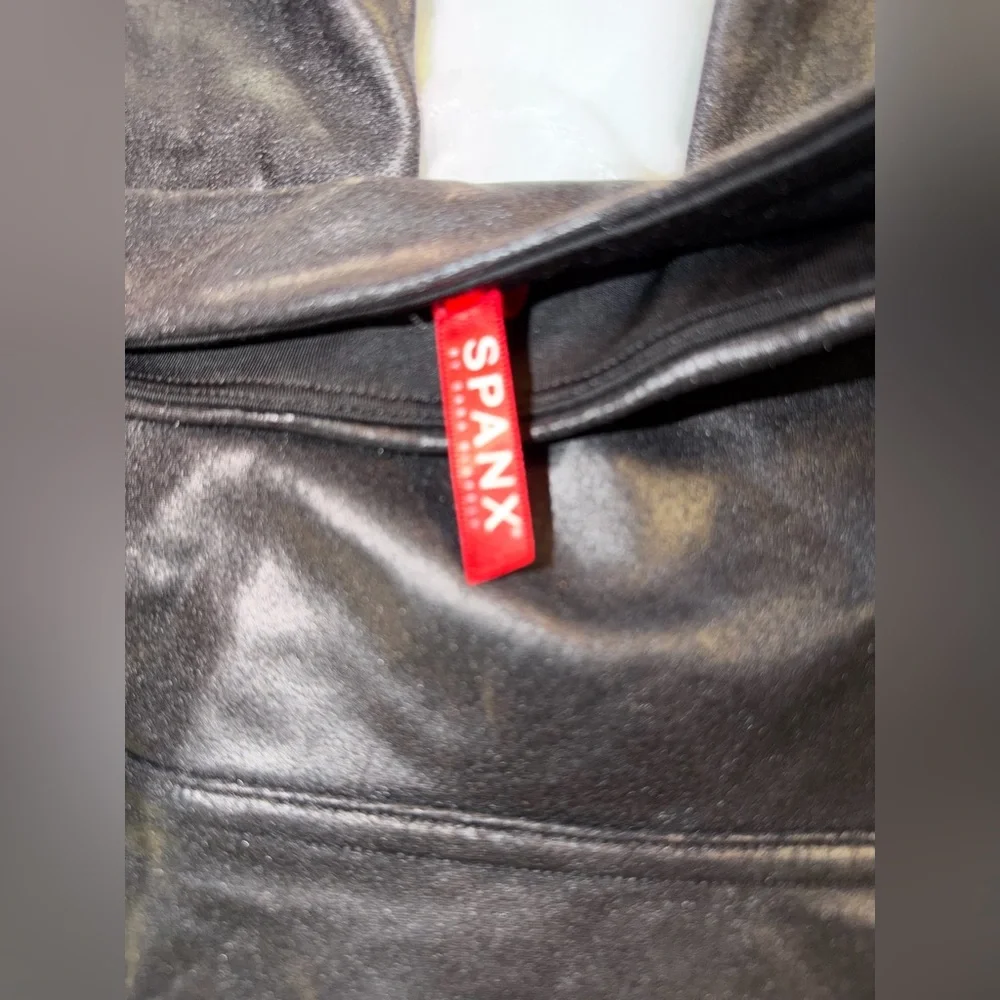 NWT Spanx Black Women's Faux Leather Leggings - Picture 7 of 9